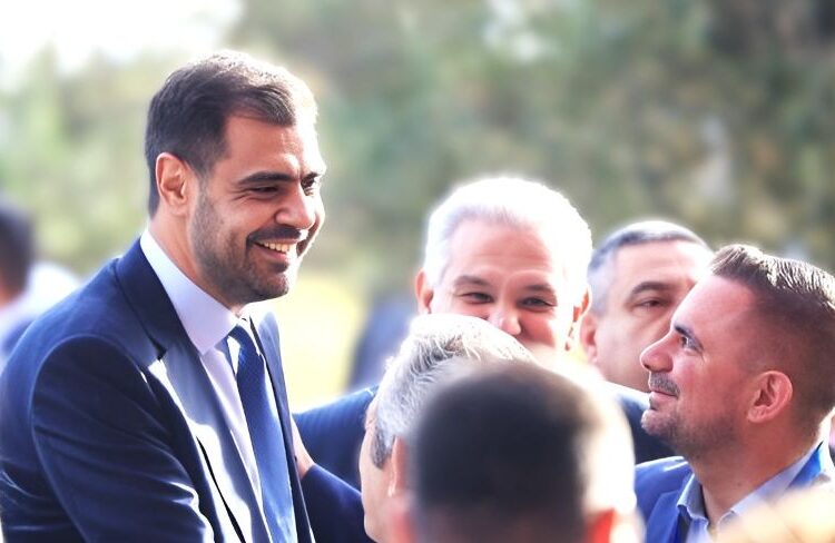 Π.Μαρινάκης: «Όπου ακούς πολλούς αντισυστημικούς, να κρατάς καλά τα χέρια στις τσέπες σου»