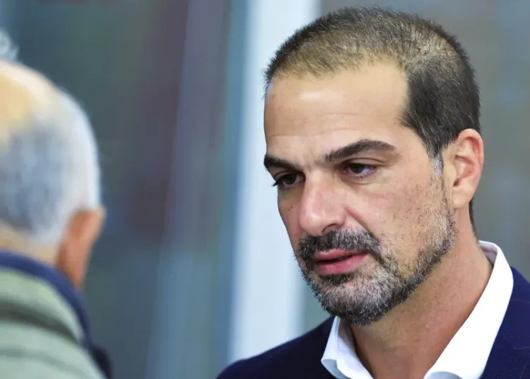 Άγριο παρασκήνιο στη Νέα Αριστερά: «Όποιοι θέλουν να φύγουν, να φύγουν τώρα»