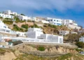 Σφοδρές αντιδράσεις για το νέο χωροταξικό του τουρισμού: Ξενοδόχοι και ΣΕΤΕ βλέπουν «μπλόκο» σε επενδύσεις