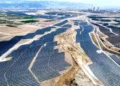 ΔΕΗ και RWE «ανάβουν» το μεγαλύτερο φωτοβολταϊκό χαρτοφυλάκιο της χώρας: Σχεδόν 1 GW σε λειτουργία