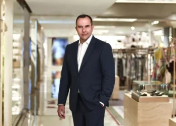 Από το City Link στα luxury brands: Το φιλόδοξο σχέδιο ανάπτυξης των attica stores