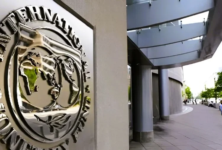 Το ΔΝΤ «ψαλιδίζει» την ανάπτυξη της Ευρωζώνης: Στο 0,9% η πρόβλεψη για το 2026