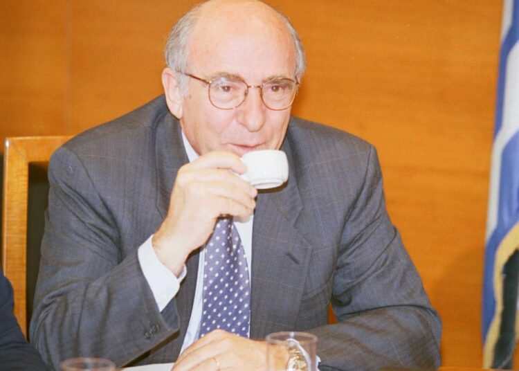 Πέθανε σε ηλικία 85 ετών ο Γιώργος Σουφλιάς, ιστορικό στέλεχος της ΝΔ