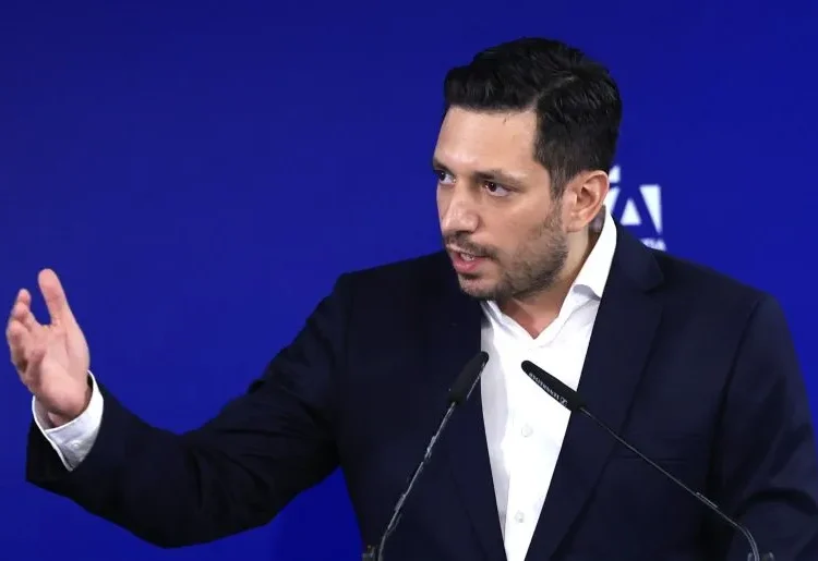 Σήκωσε το «γάντι» Ανδρουλάκη για «δωρεάν» ΜΜΜ ο Κυρανάκης: «Ποιος πληρώνει;»