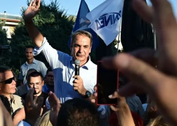 Μητσοτάκης από το Αιγάλεω: «Η Ελλάδα δεν θα γυρίσει πίσω σε ένα παρελθόν που θέλουμε να ξεχάσουμε»