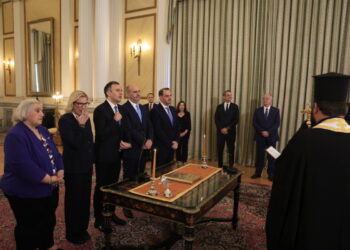 Ορκίστηκαν τα νέα μέλη της Κυβέρνησης – Ποιες θέσεις αναλαμβάνουν