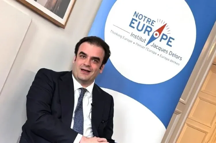 Πιερρακάκης από Παρίσι: «Η Ευρώπη χρειάζεται νέο αναπτυξιακό σοκ πριν να είναι αργά»