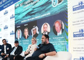 Ηχηρό μήνυμα Μαρινάκη για Ιράν και κυρώσεις: «Η Ευρώπη πληρώνει το κόστος»