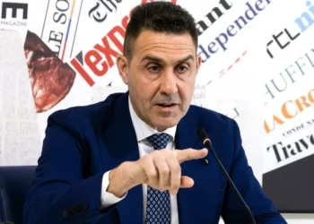 Ιταλία: Νέα ακροδεξιά «ορμή» ανατρέπει τις ισορροπίες – Πιέζεται η Λέγκα