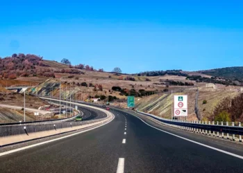 Ανοίγει τα μεσάνυχτα της 23ης Ιουλίου ο Ε65 – Ολοκλήρωση ενός κομβικού οδικού άξονα